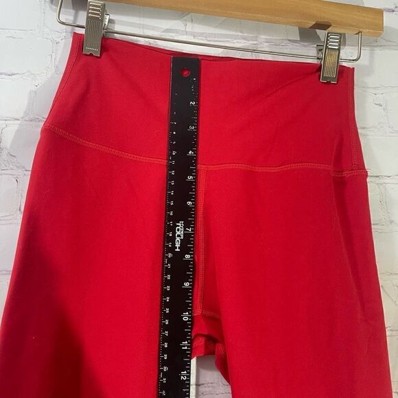 Zyia Red Leggings Crop Size 4 - Picture 4 of 6